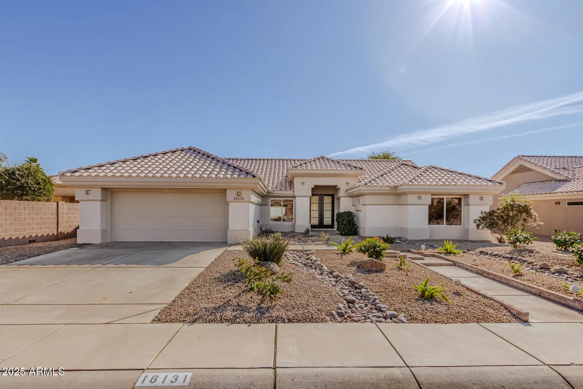 Property Slideshow image 1 of 31 | 16131 w sentinel dr, Sun City West, AZ, 85375