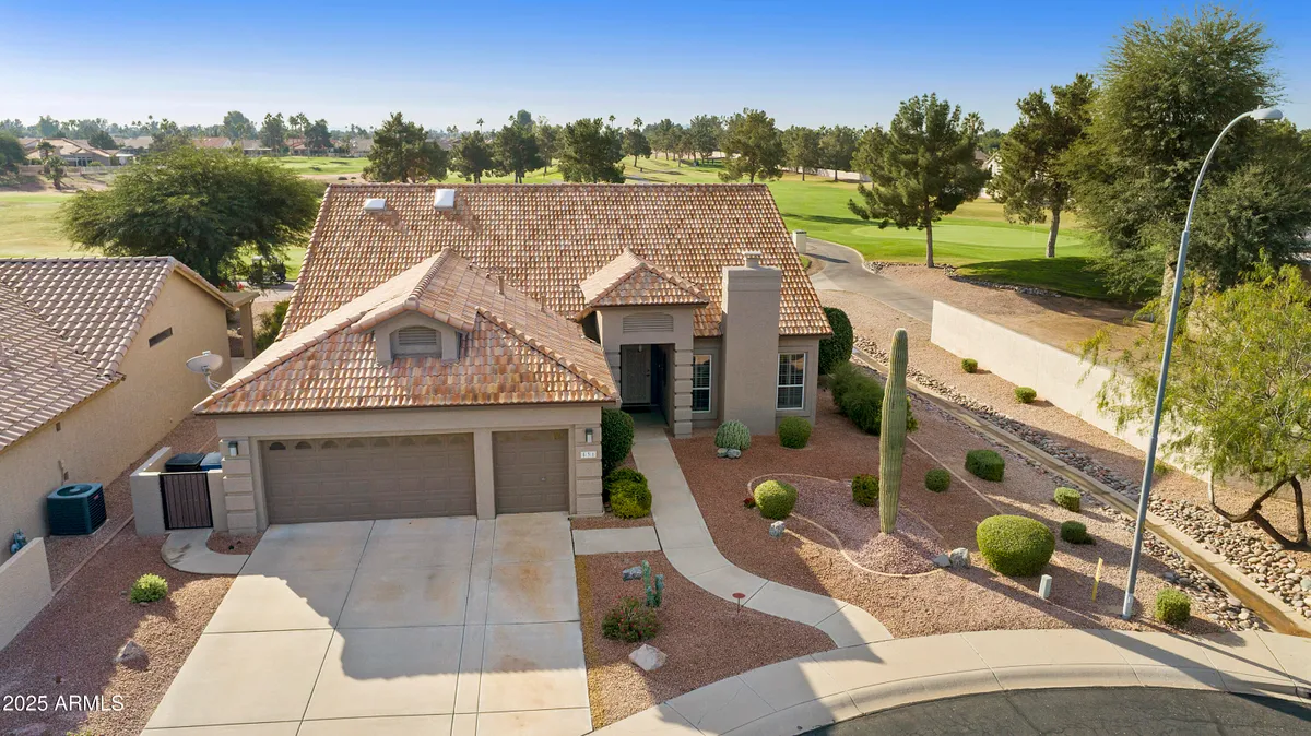 Property Slideshow image 1 of 84 | 531 w cherrywood dr, Chandler, AZ, 85248