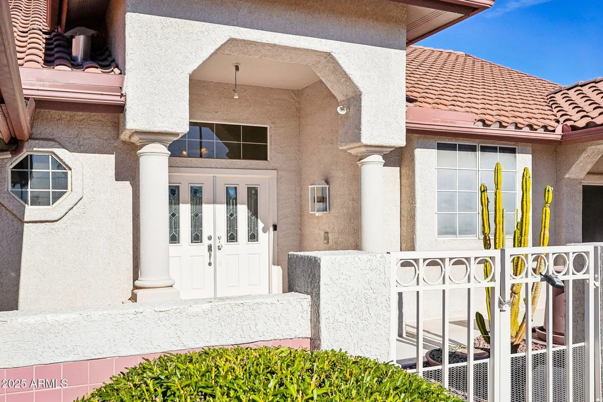 Property Slideshow image 1 of 45 | 21620 n 150th dr, Sun City West, AZ, 85375