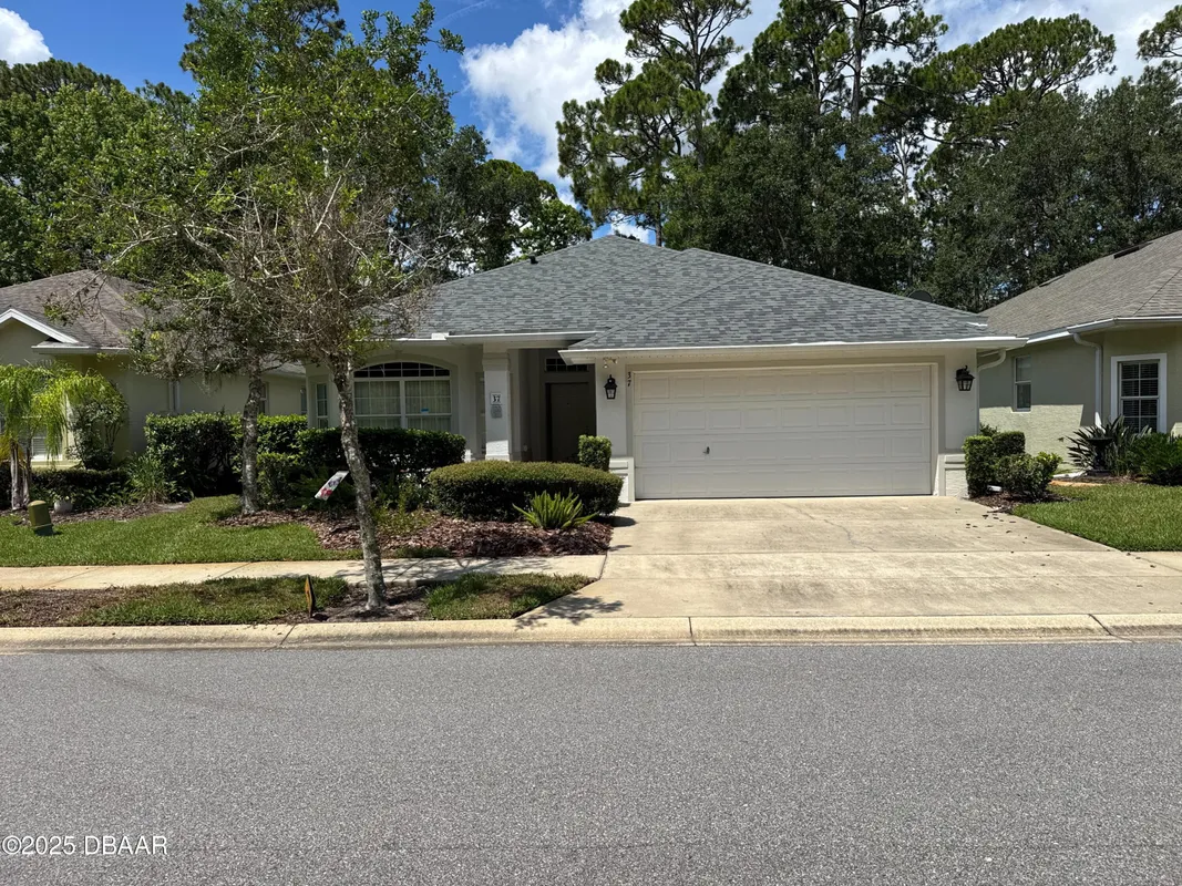 Property Slideshow image 1 of 53 | 37 w waterside pkwy, Palm Coast, FL, 32137