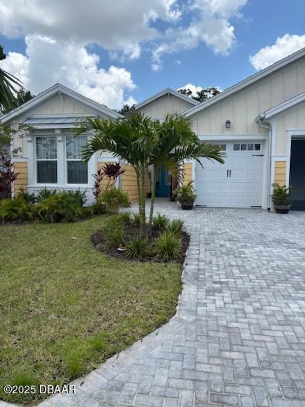 Property Slideshow image 1 of 37 | 100 hang loose way, Daytona Beach, FL, 32124