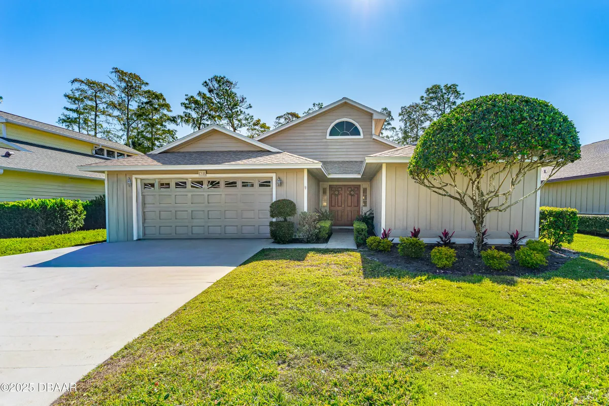 Property Slideshow image 1 of 50 | 38 treetop cir, Ormond Beach, FL, 32174
