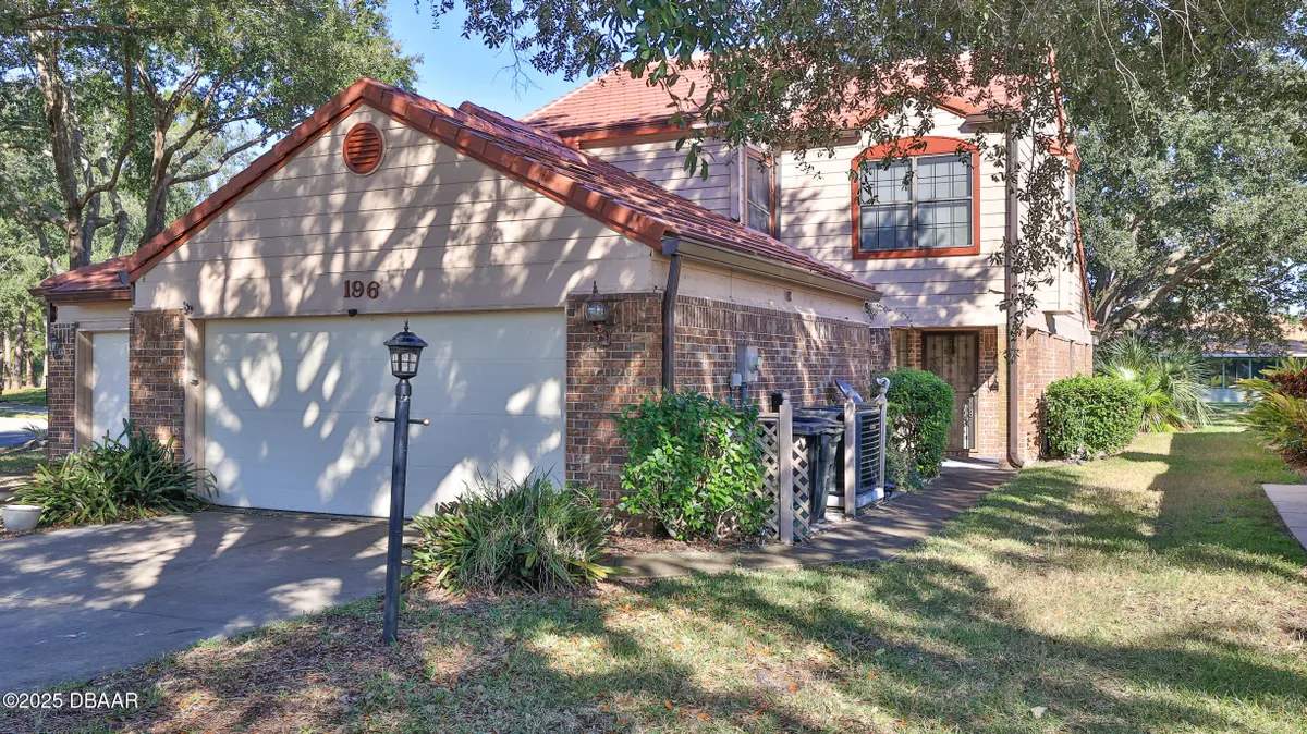 Property Slideshow image 1 of 33 | 196 gray dove ct, Daytona Beach, FL, 32119