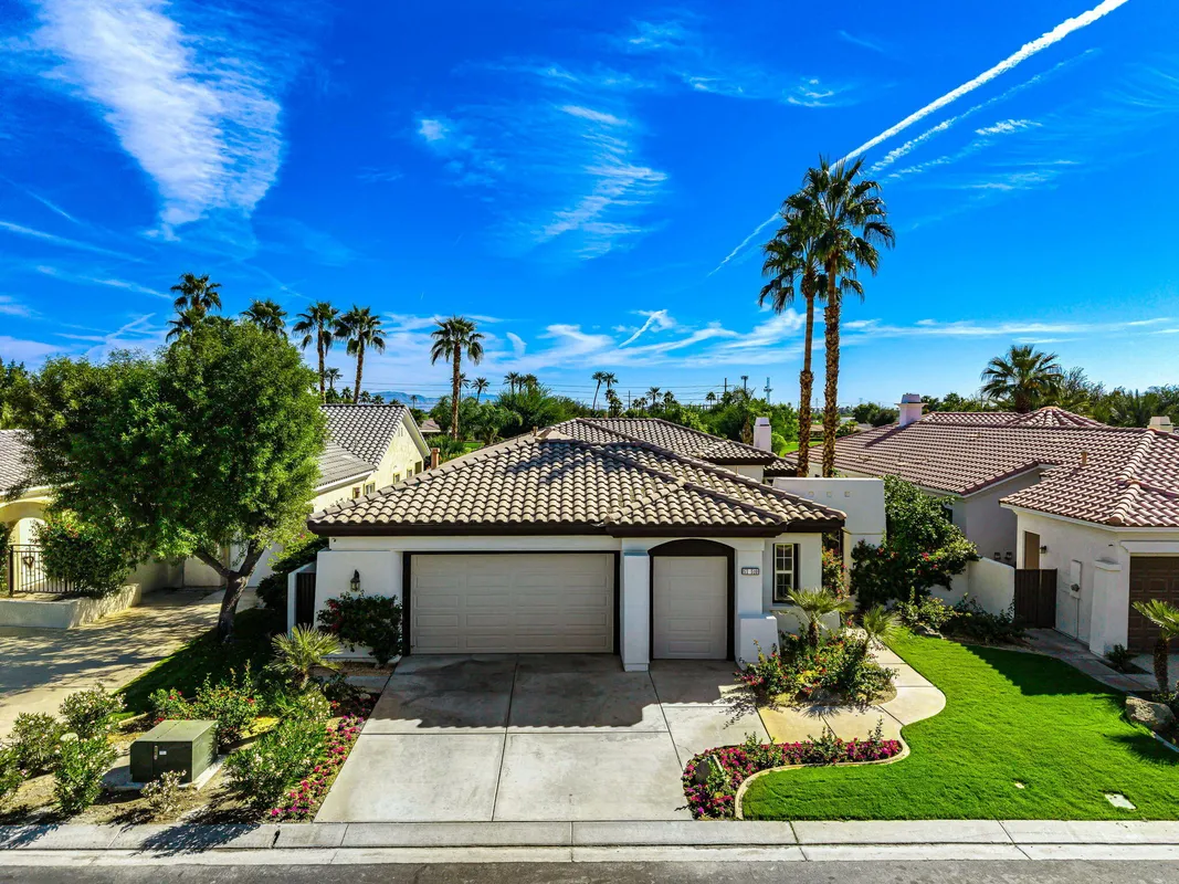 Property Slideshow image 1 of 39 | 57510 black diamond, La Quinta, CA, 92253