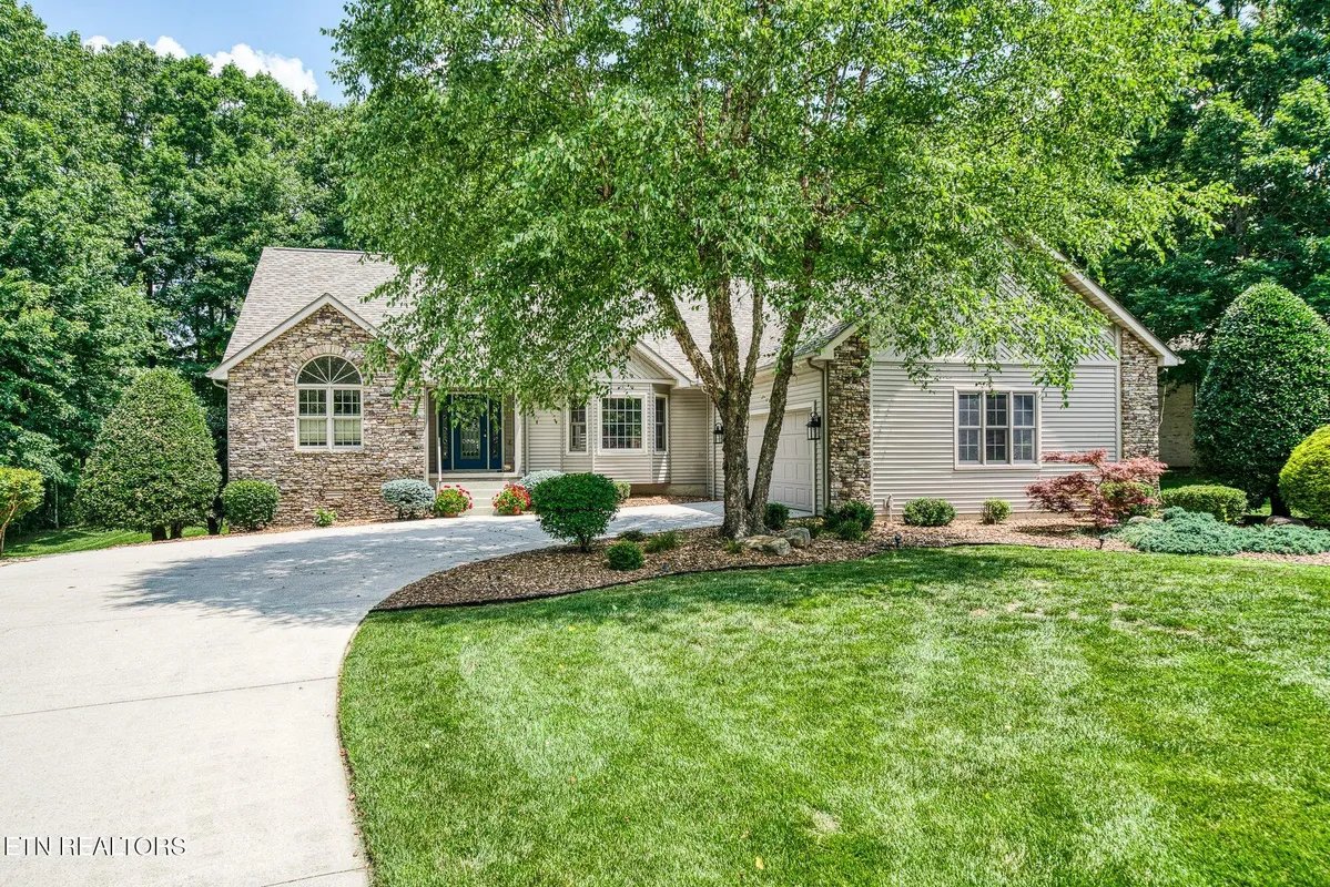 Property Slideshow image 1 of 47 | 21 lexham ct, Crossville, TN, 38558