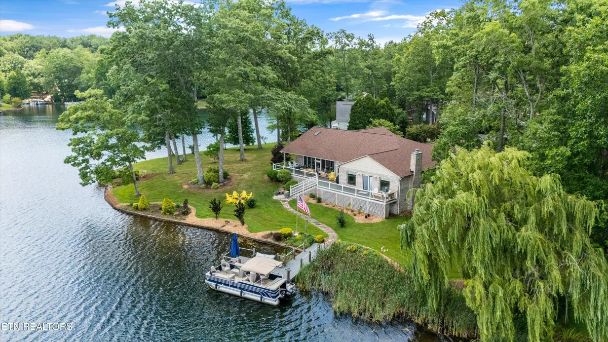 Property Slideshow image 1 of 57 | 22 meadowlark cir, Crossville, TN, 38558