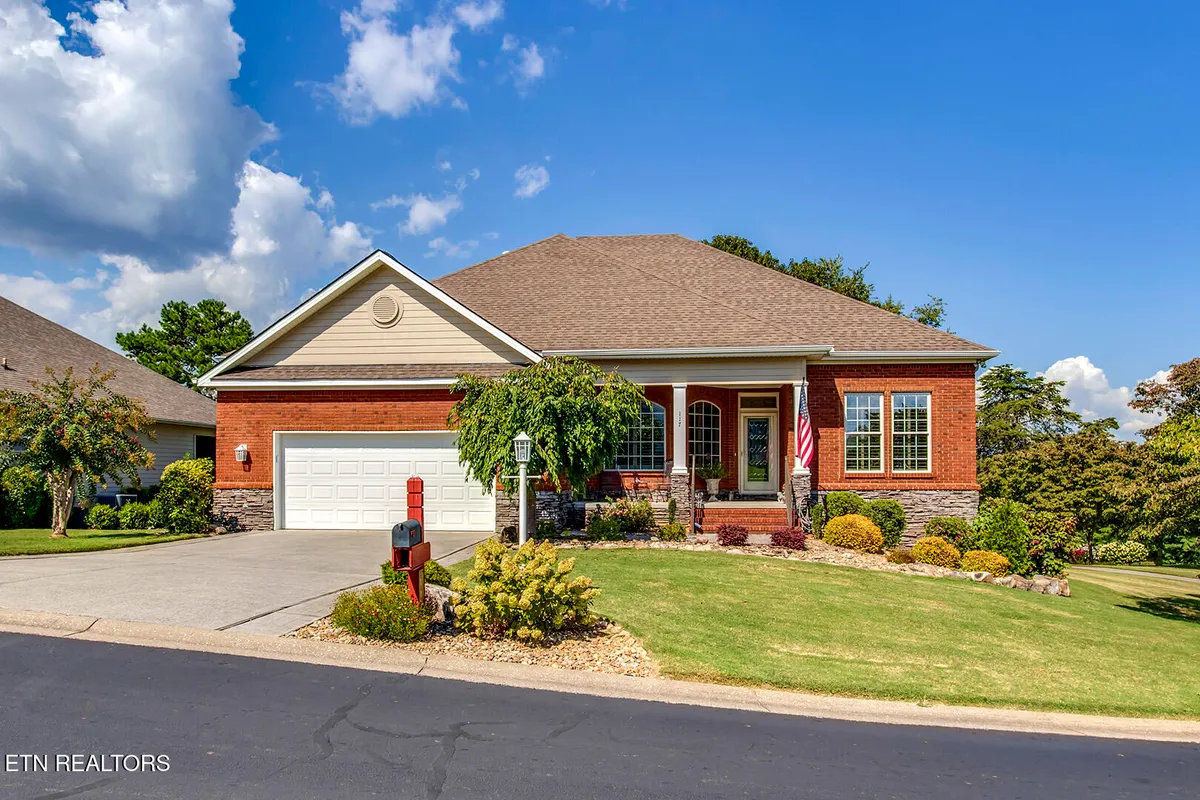 Property Slideshow image 1 of 62 | 117 canaly ln, Loudon, TN, 37774