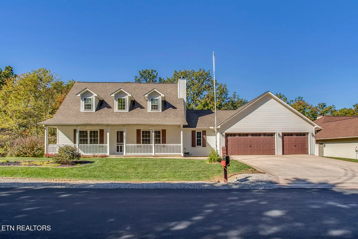 Property Slideshow image 1 of 55 | 107 skiatook way, Loudon, TN, 37774