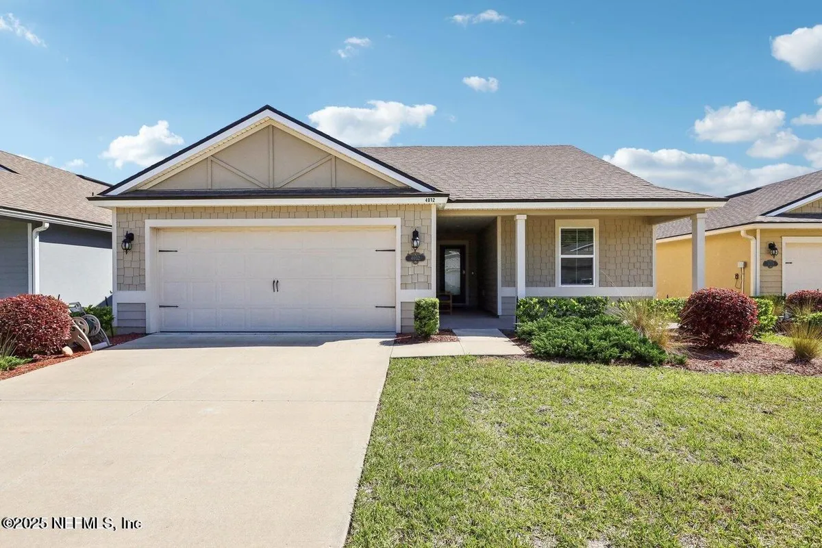 Property Slideshow image 1 of 28 | 4032 sandbank ct, Middleburg, FL, 32068