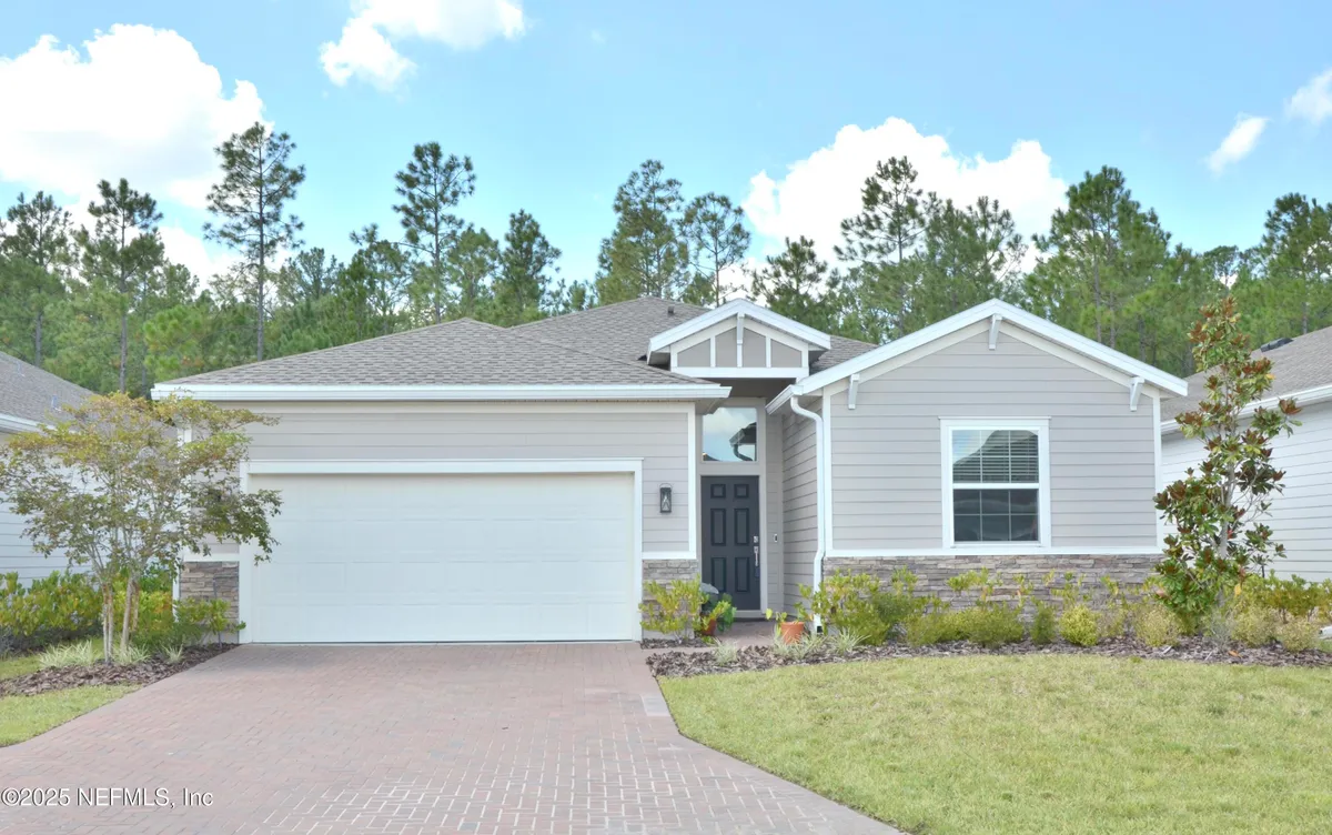 Property Slideshow image 1 of 47 | 75586 pondside ln, Yulee, FL, 32097