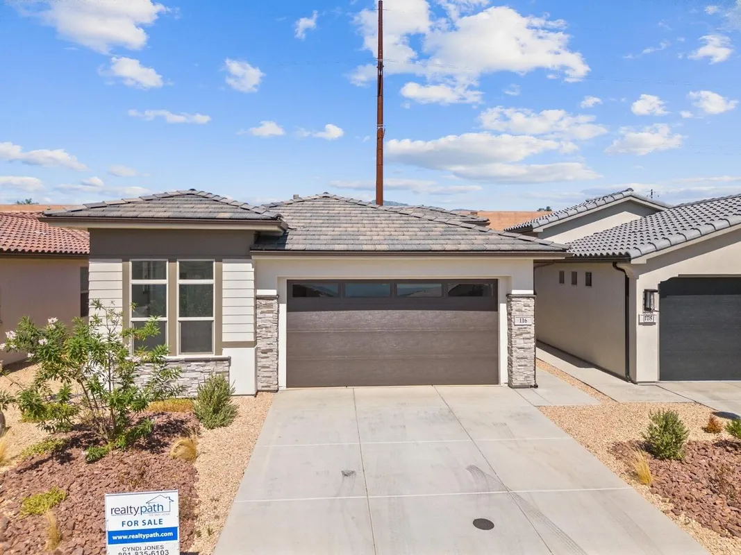 Property Slideshow image 1 of 31 | 116 w camino borde, Washington, UT, 84780