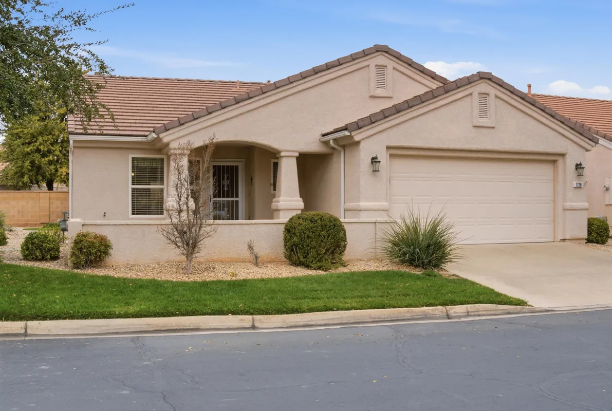 Property Slideshow image 1 of 19 | 1728 wide river dr, St George, UT, 84790