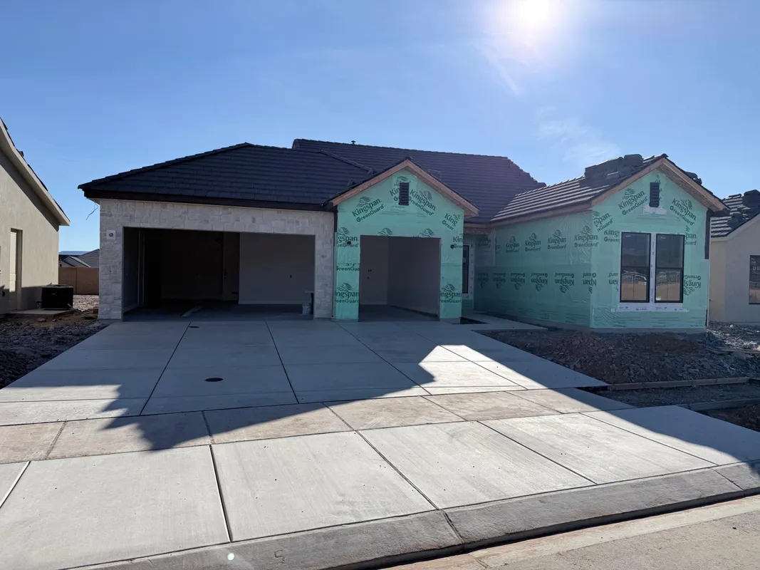 Property Slideshow image 1 of 23 | 963 w davis ave, Toquerville, UT, 84774