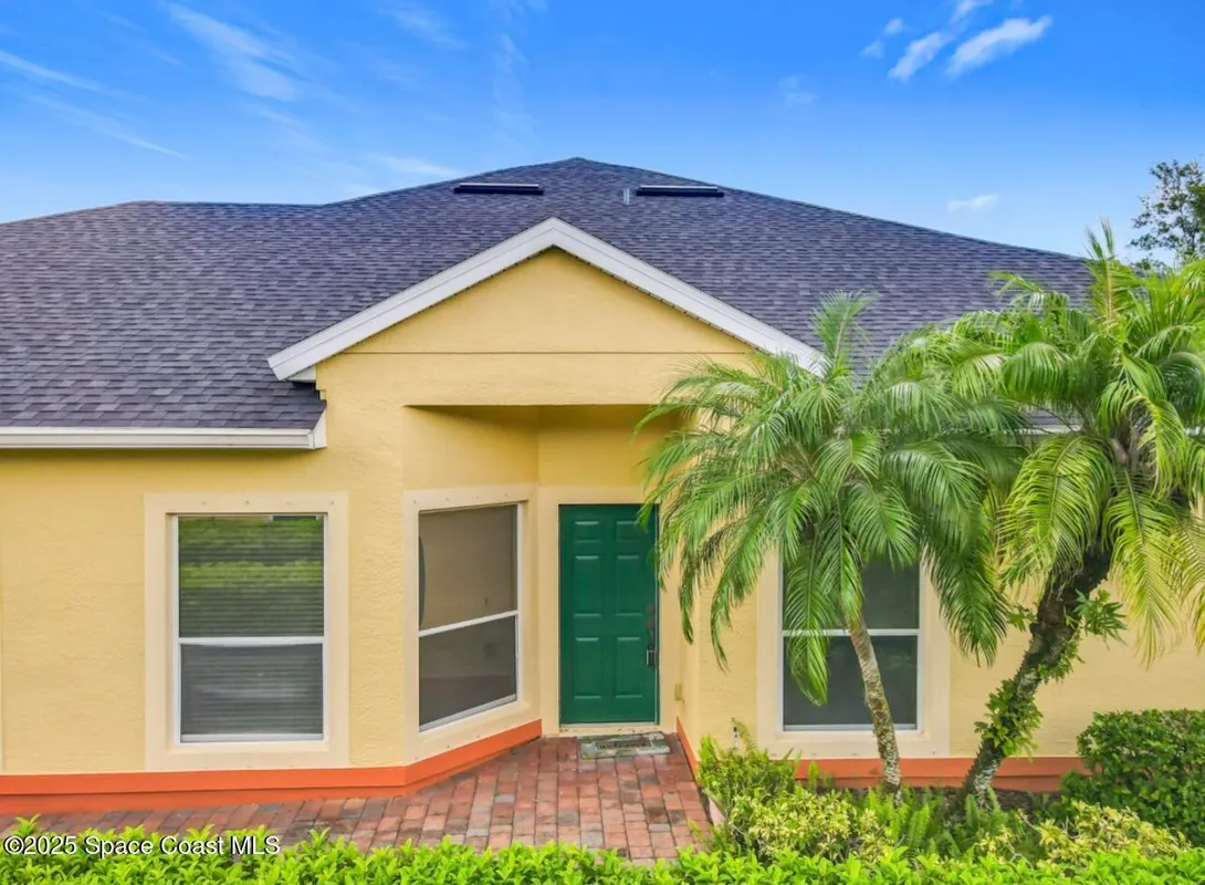 Property Slideshow image 1 of 53 | 3035 savoy dr, Melbourne, FL, 32940