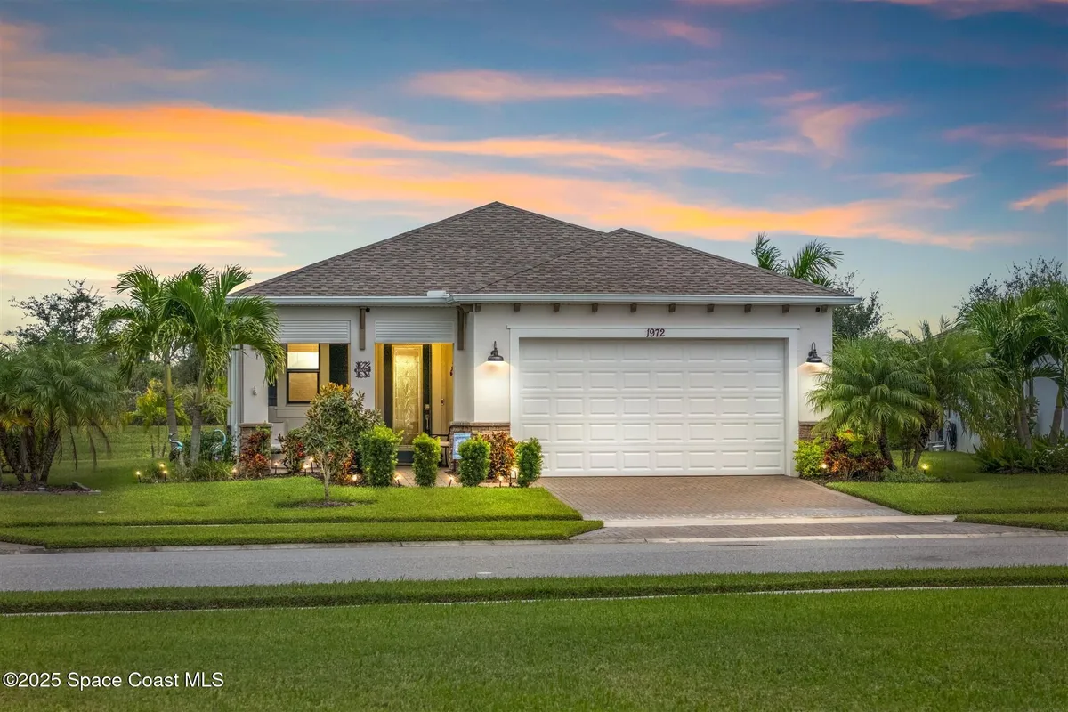 Property Slideshow image 1 of 75 | 1972 great belt cir, Melbourne, FL, 32940