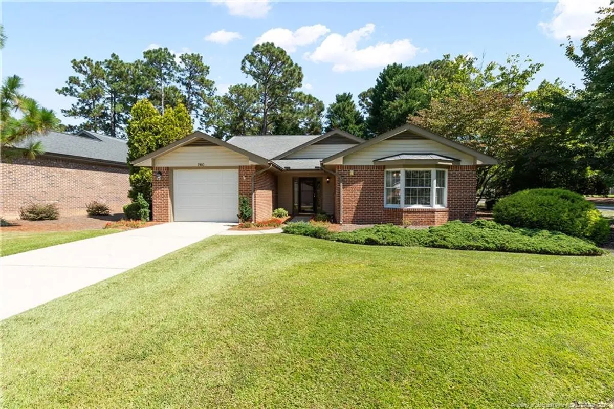 Property Slideshow image 1 of 27 | 760 pinehurst trace dr, Pinehurst, NC, 28374