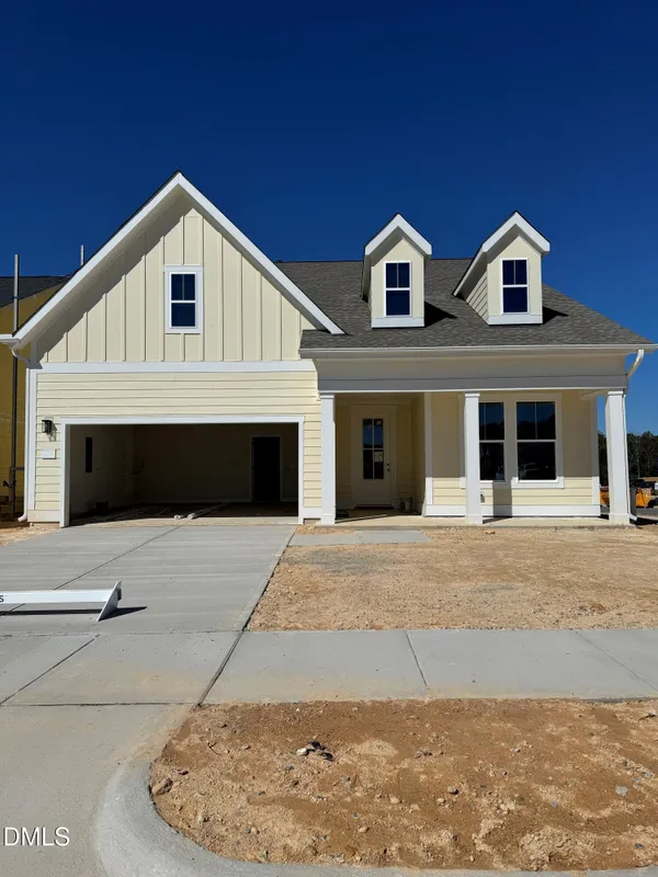 Property Slideshow image 1 of 39 | 14 shady creek way, Fuquay Varina, NC, 27526