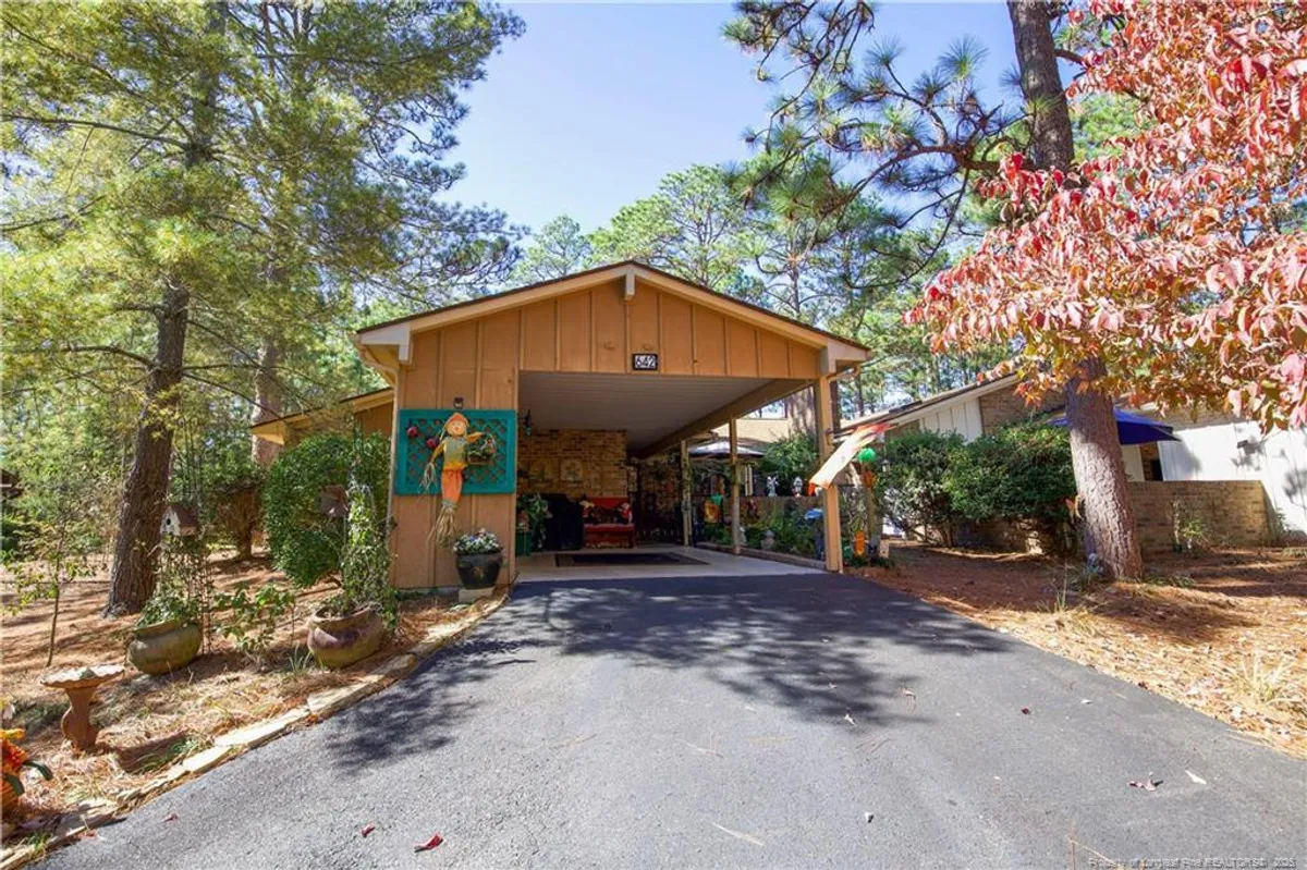 Property Slideshow image 1 of 50 | 642 redwood dr, Southern Pines, NC, 28387