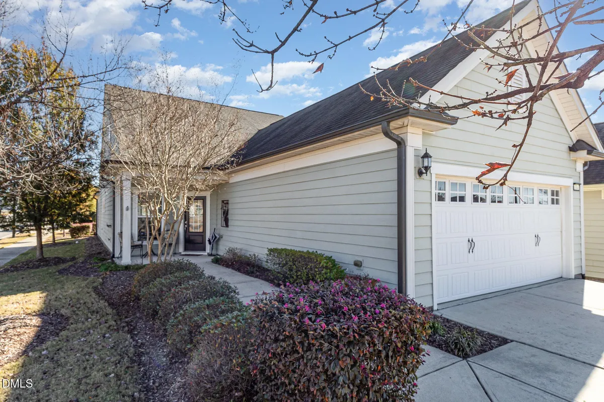 Property Slideshow image 1 of 37 | 1314 clay hill way, Durham, NC, 27703
