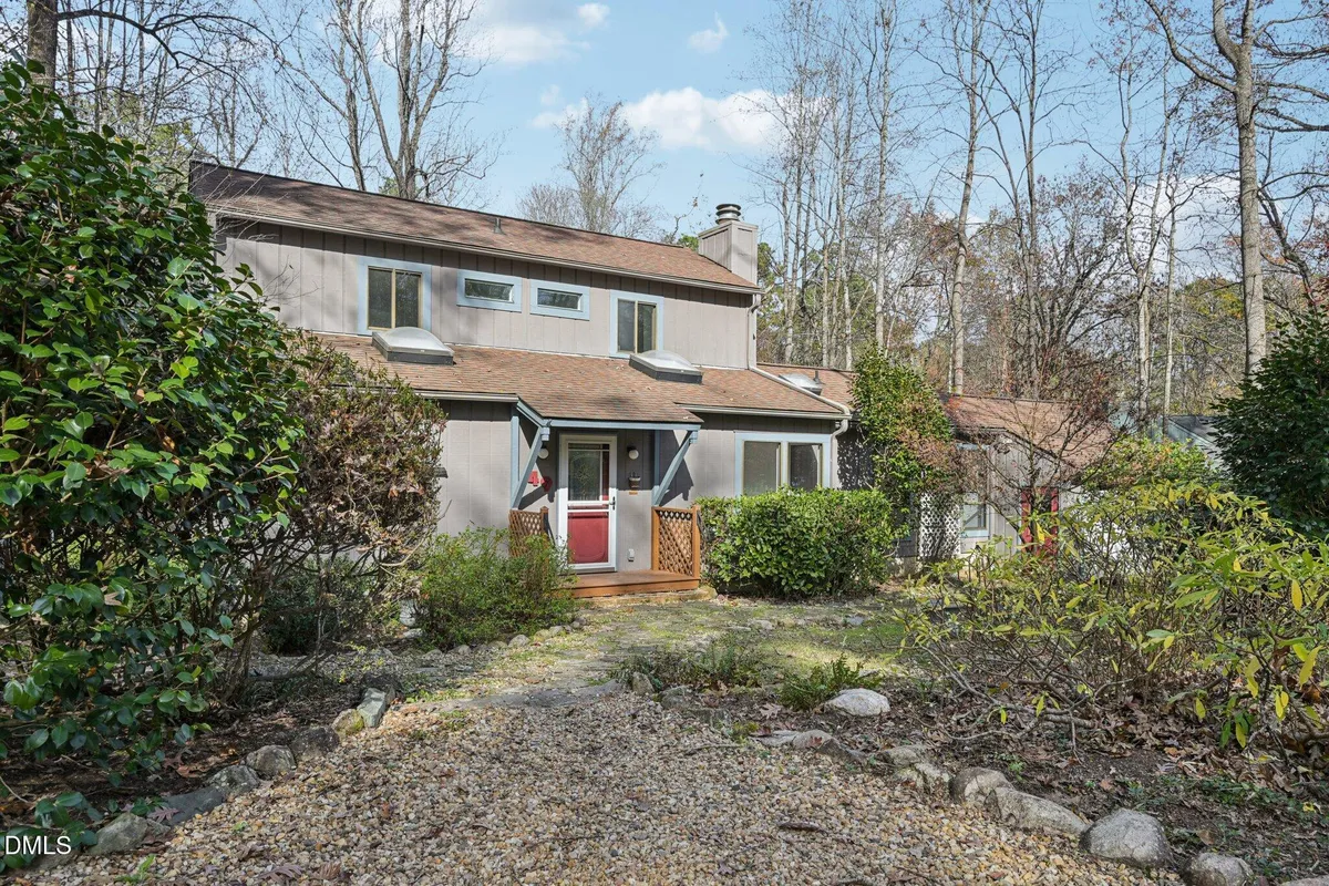 Property Slideshow image 1 of 28 | 49 trestle leaf, Pittsboro, NC, 27312