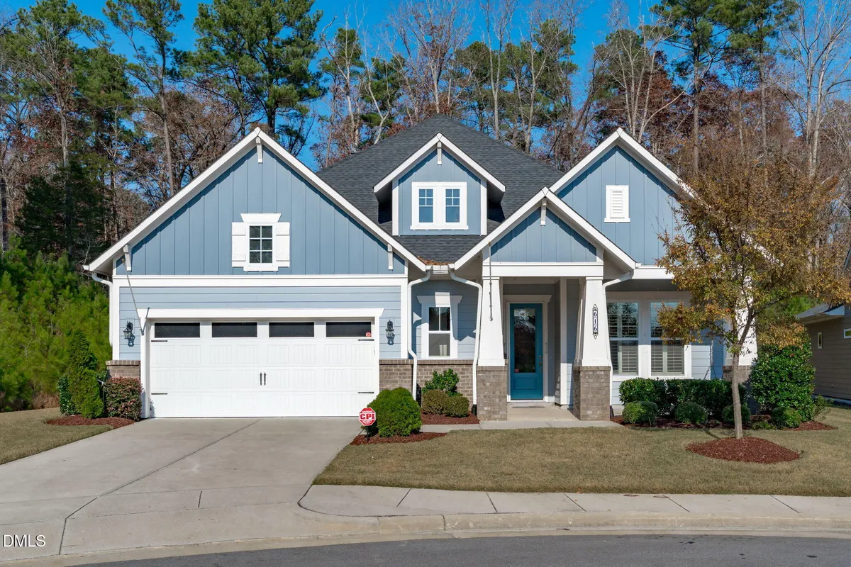 Property Slideshow image 1 of 63 | 616 middleton pl, Chapel Hill, NC, 27516