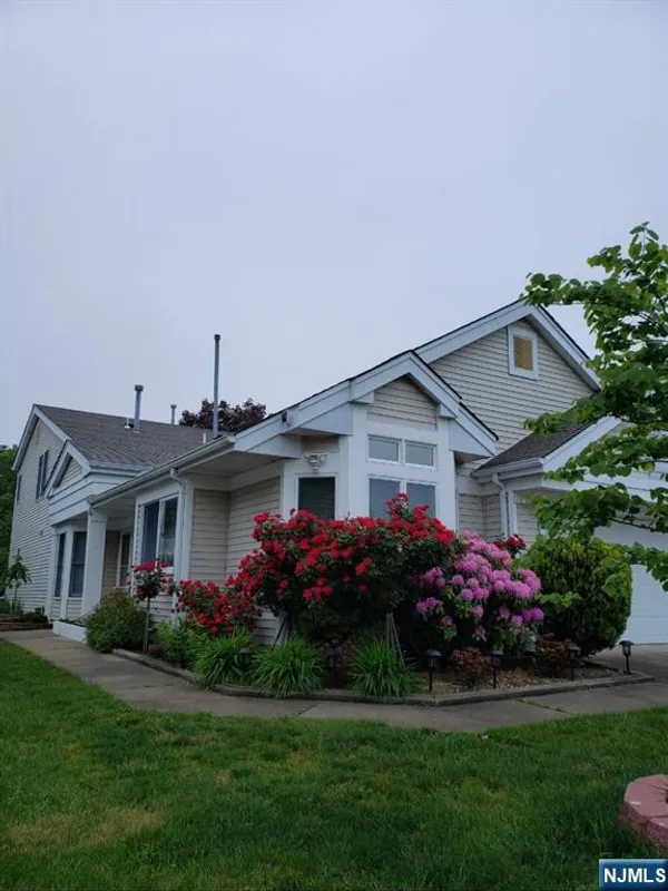 Property Slideshow image 1 of 38 | 2393 coral leaf rd, Toms River, NJ, 08755