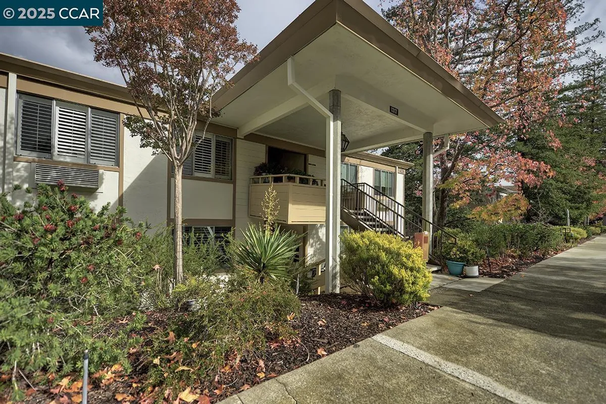 Property Slideshow image 1 of 54 | 1317 ptarmigan dr apt 6, Walnut Creek, CA, 94595