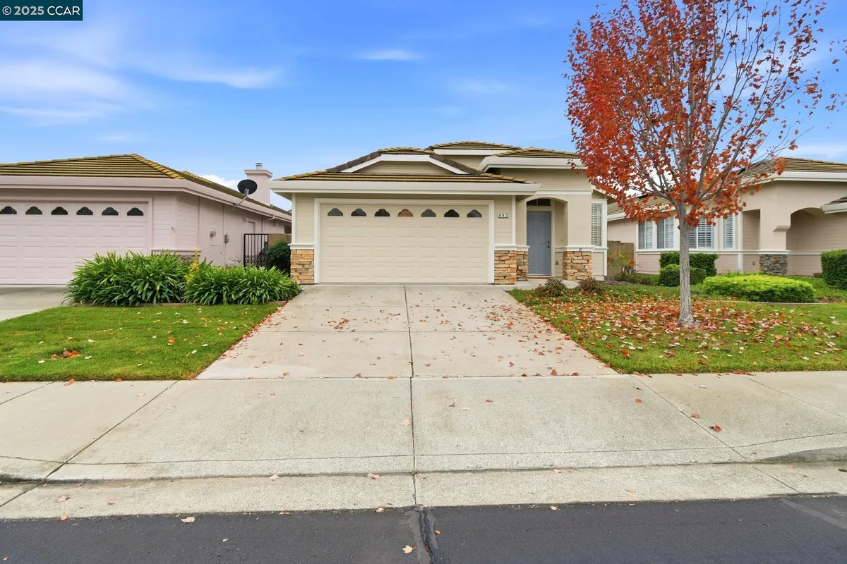 Property Slideshow image 1 of 39 | 443 mandarin cir, Vacaville, CA, 95687