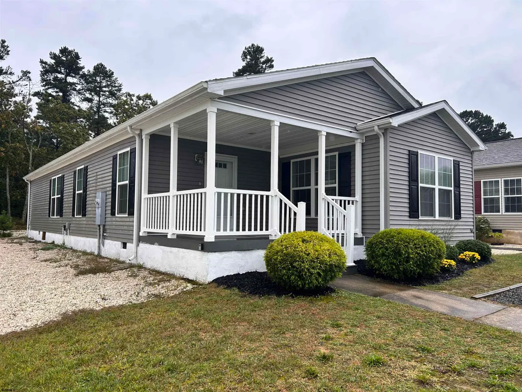 Property Slideshow image 1 of 25 | 80 pinetree ln, Mays Landing, NJ, 08330