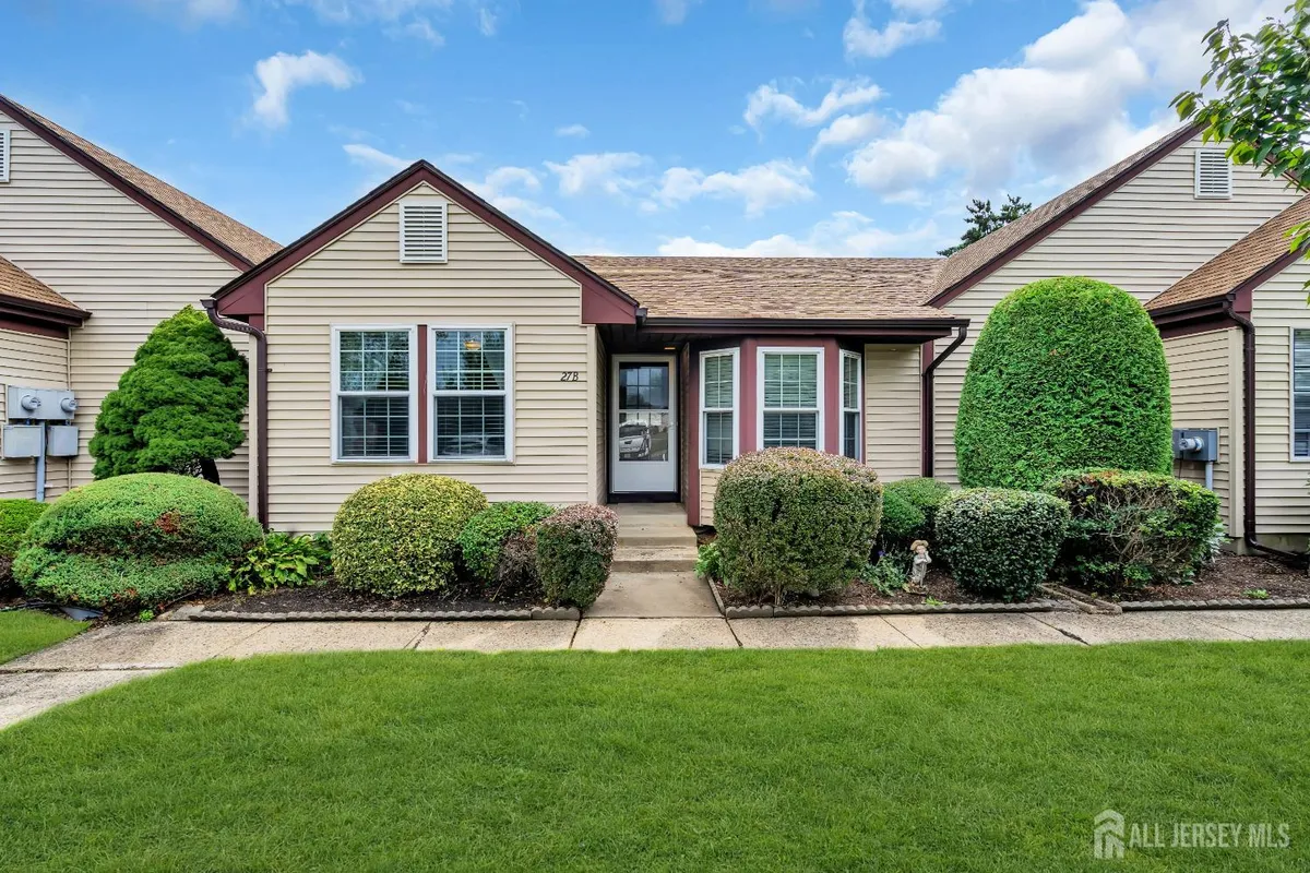 Property Slideshow image 1 of 23 | 27 benjamin franklin dr b, Monroe, NJ, 08831