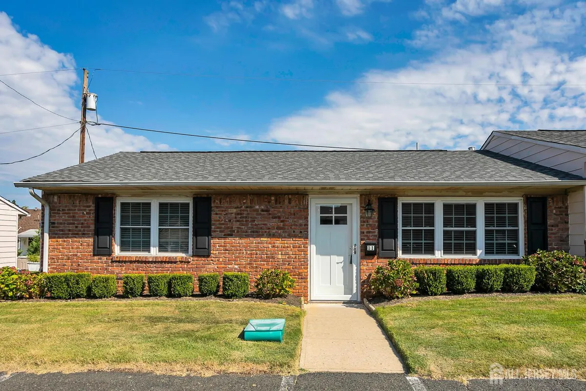 Property Slideshow image 1 of 1 | 11 louisiana dr, Matawan, NJ, 07747