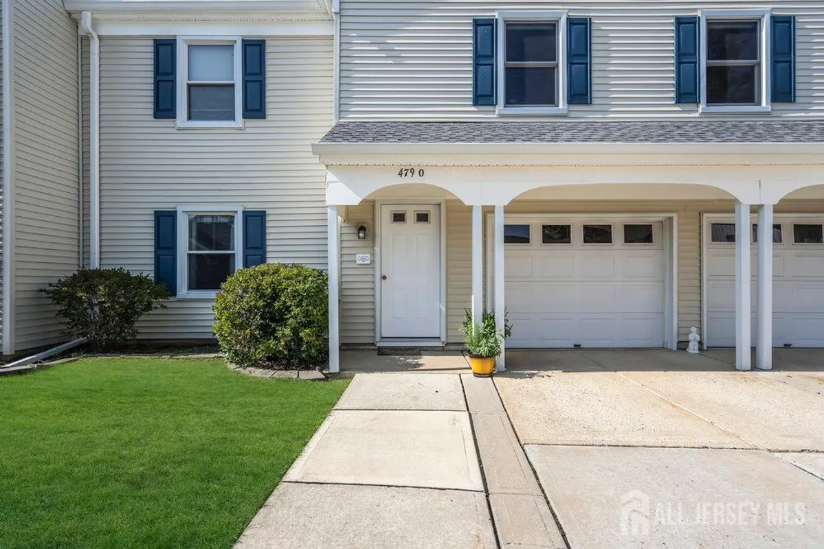 Property Slideshow image 1 of 16 | 479 newport way, Monroe, NJ, 08831