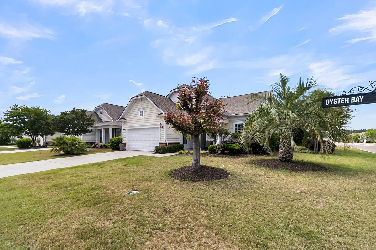 Property Slideshow image 1 of 67 | 318 oyster bay dr, Summerville, SC, 29486