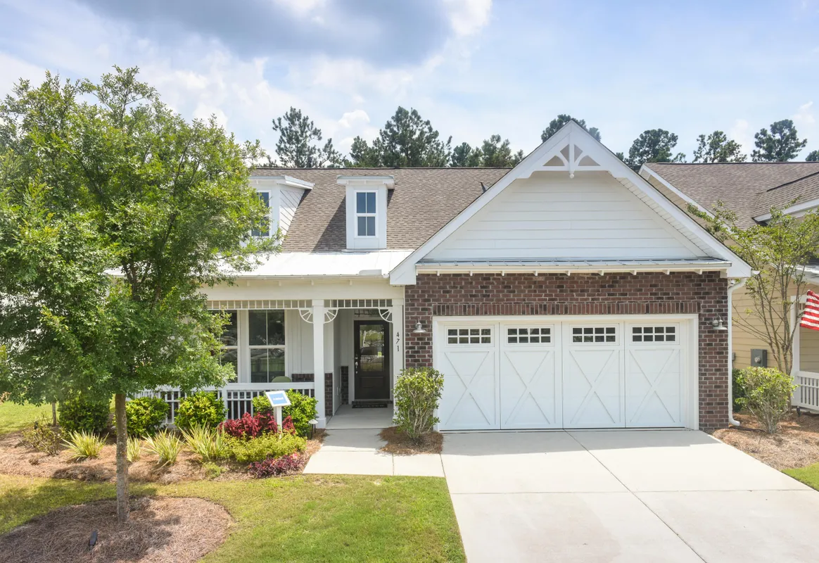 Property Slideshow image 1 of 44 | 471 hundred oaks pkwy, Summerville, SC, 29483