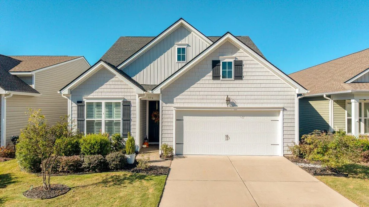 Property Slideshow image 1 of 63 | 376 seaside trl, Summerville, SC, 29486
