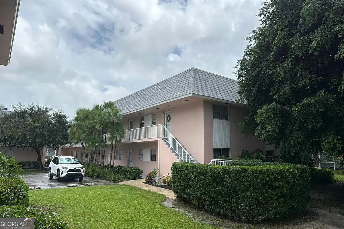 Property Slideshow image 1 of 5 | 18081 se country club dr 86, Jupiter, FL, 33469