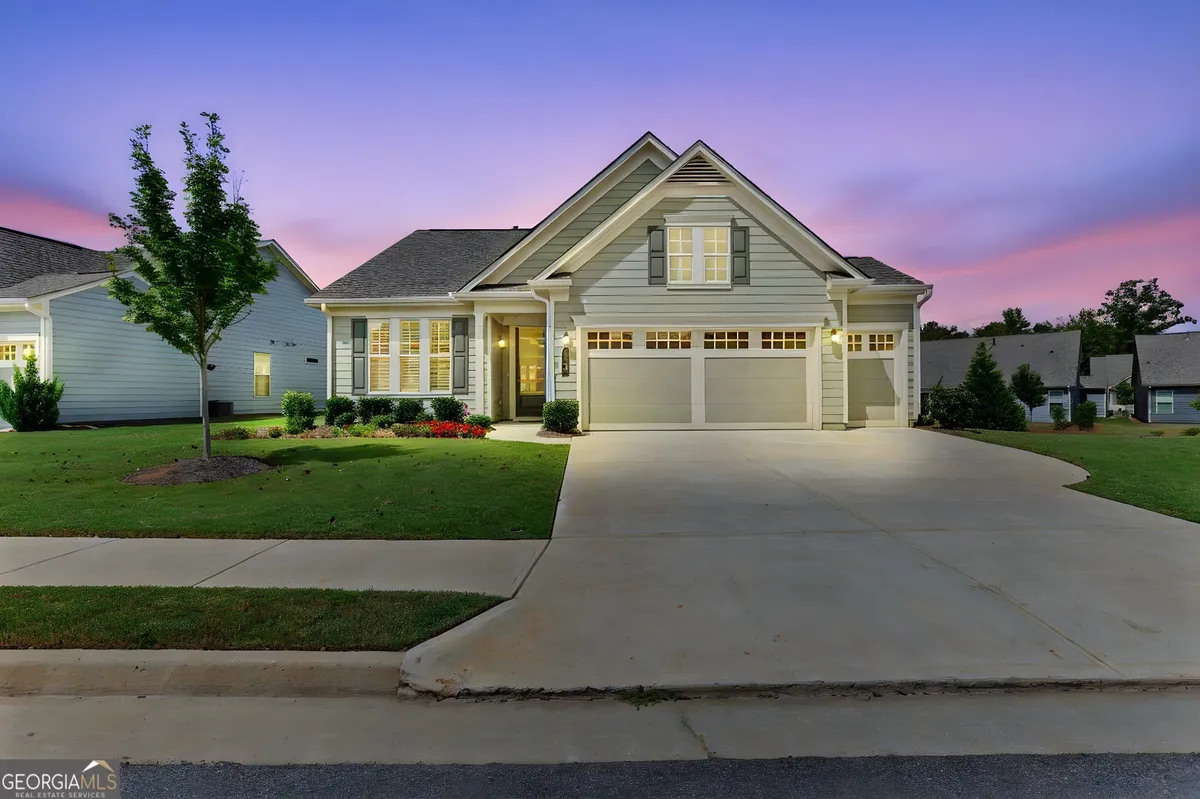 Property Slideshow image 1 of 58 | 413 silverbell ct, Peachtree City, GA, 30269