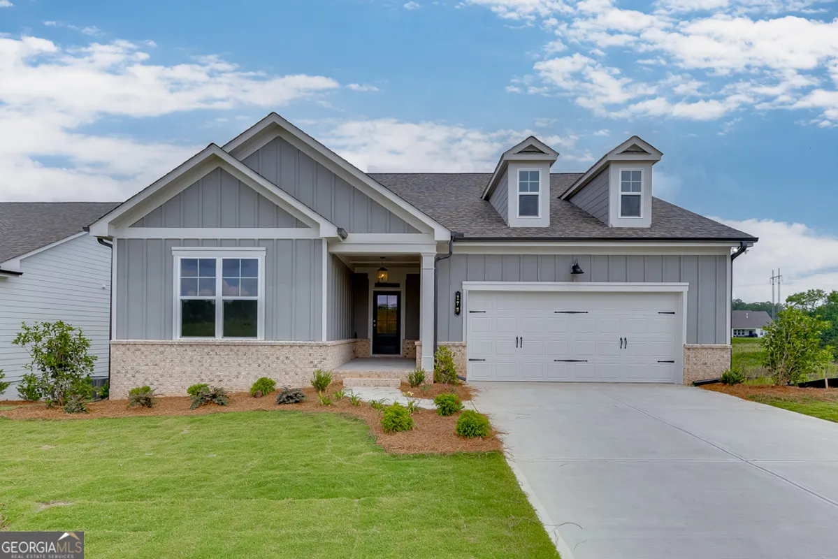 Property Slideshow image 1 of 69 | 179 merwood ln # 125, Jefferson, GA, 30549