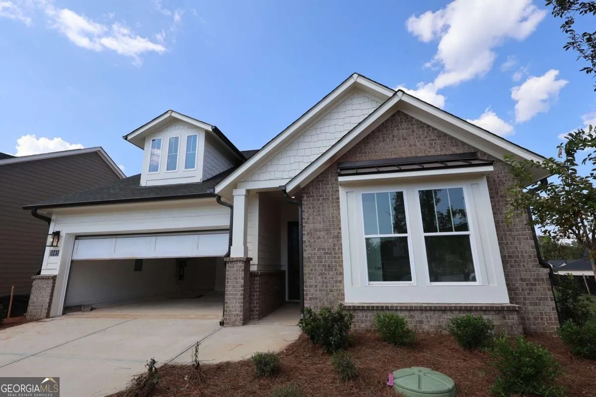 Property Slideshow image 1 of 16 | 1045 pine bark ln, Canton, GA, 30114