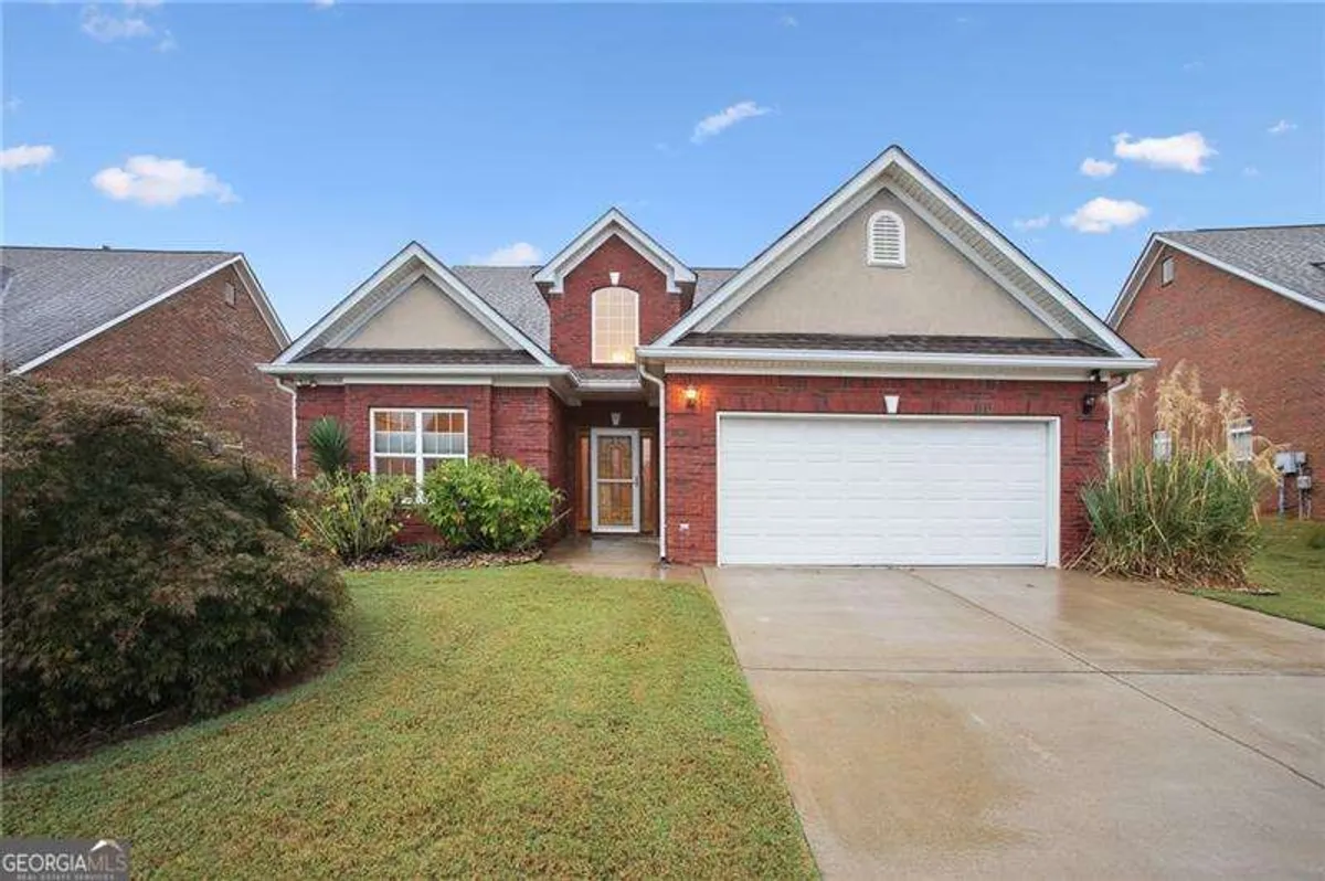 Property Slideshow image 1 of 45 | 8513 spivey village trl, Jonesboro, GA, 30236