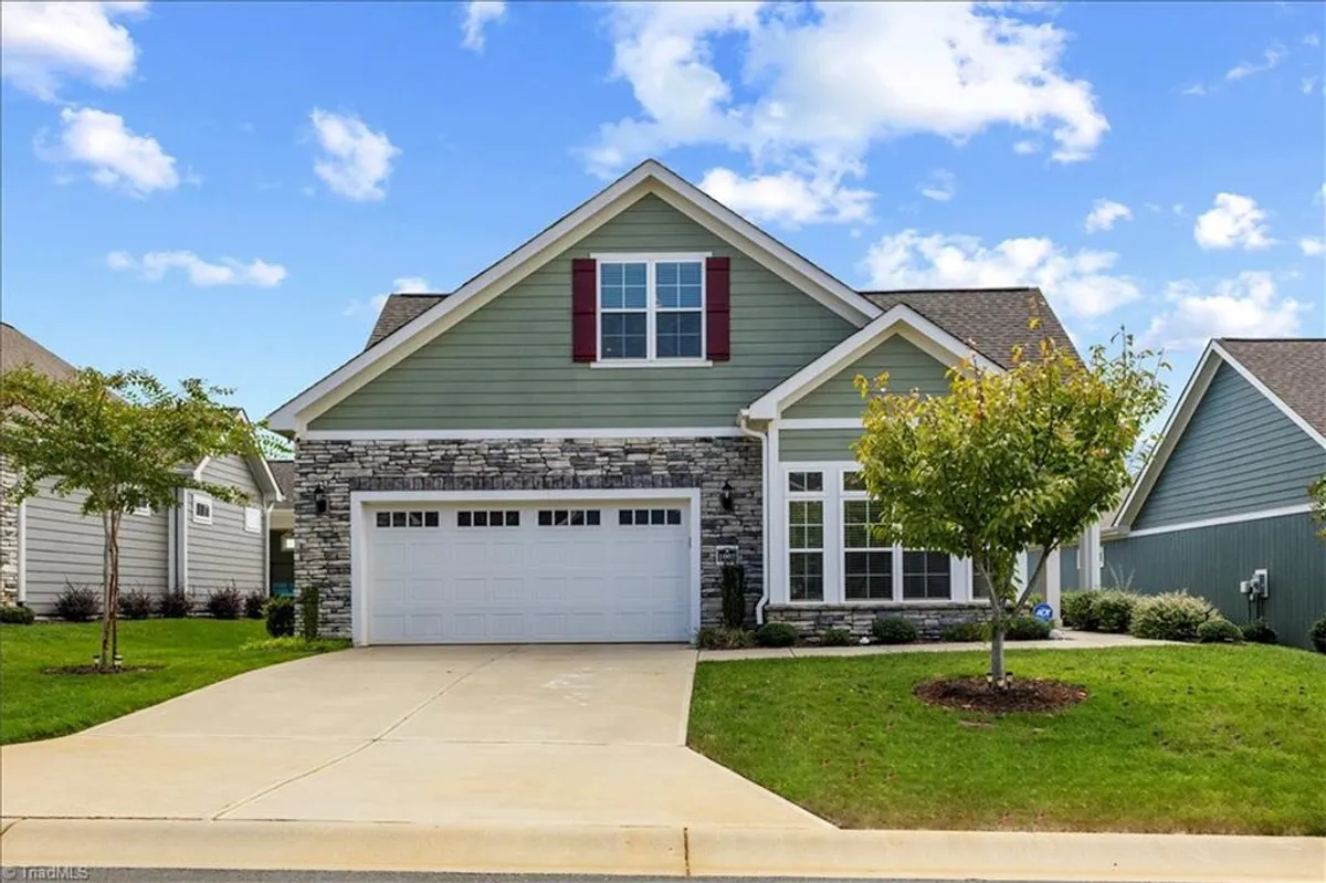 Property Slideshow image 1 of 50 | 1003 bryant ct, Mebane, NC, 27302