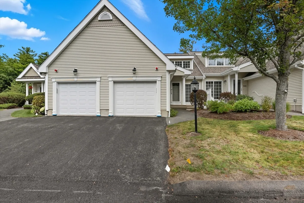 Property Slideshow image 1 of 34 | 503 diane cir # 503, Groveland, MA, 01834