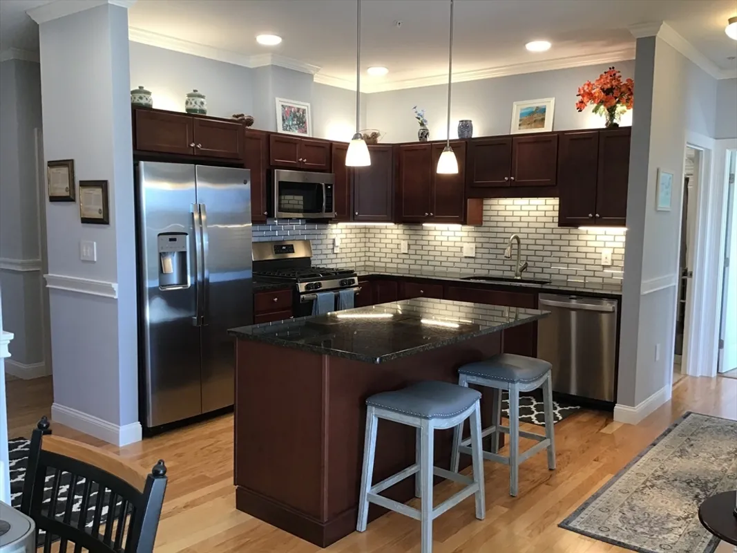 Property Slideshow image 1 of 42 | 2 mariners way unit 306, Plymouth, MA, 02360