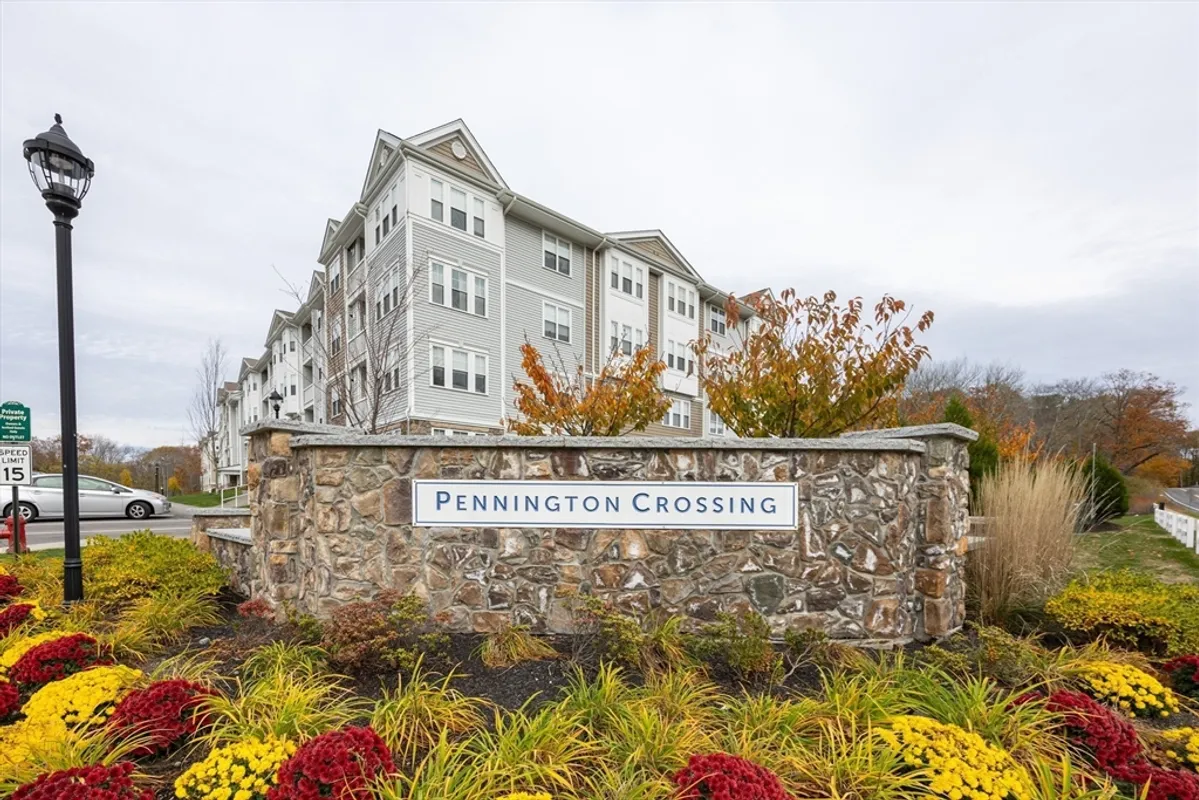 Property Slideshow image 1 of 26 | 4403 pennington dr # 4403, Walpole, MA, 02081