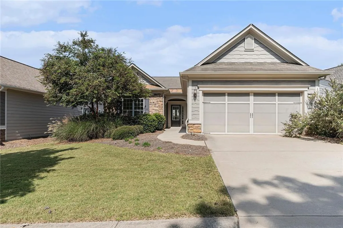 Property Slideshow image 1 of 32 | 506 orchid lights court ct, Griffin, GA, 30223