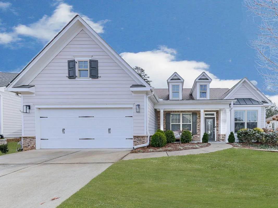 Property Slideshow image 1 of 73 | 206 canyon fairway trce, Canton, GA, 30114