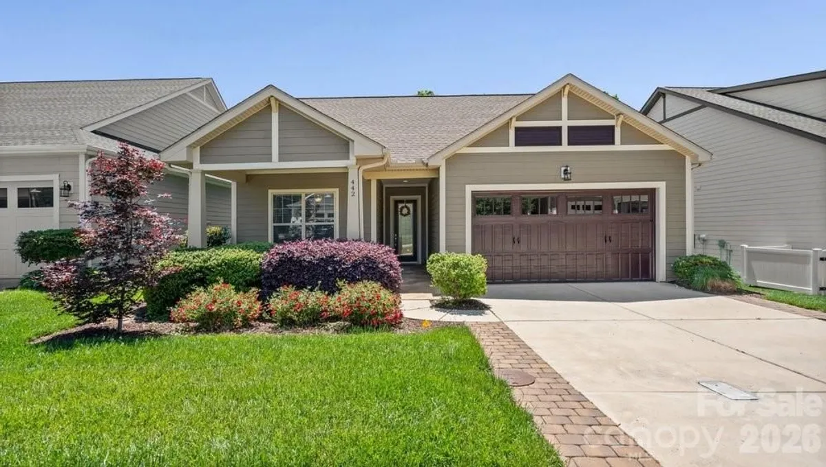 Property Slideshow image 1 of 45 | 442 granite lake ct, Denver, NC, 28037