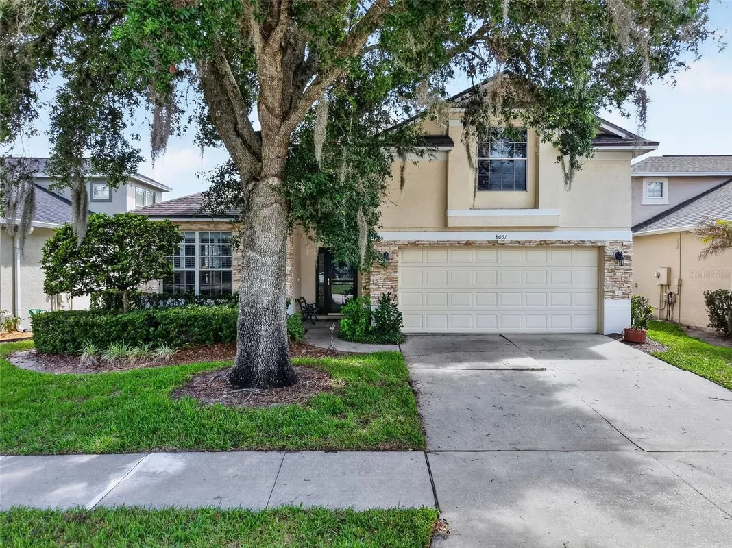 Property Slideshow image 1 of 42 | 8051 saint james way, Mount Dora, FL, 32757