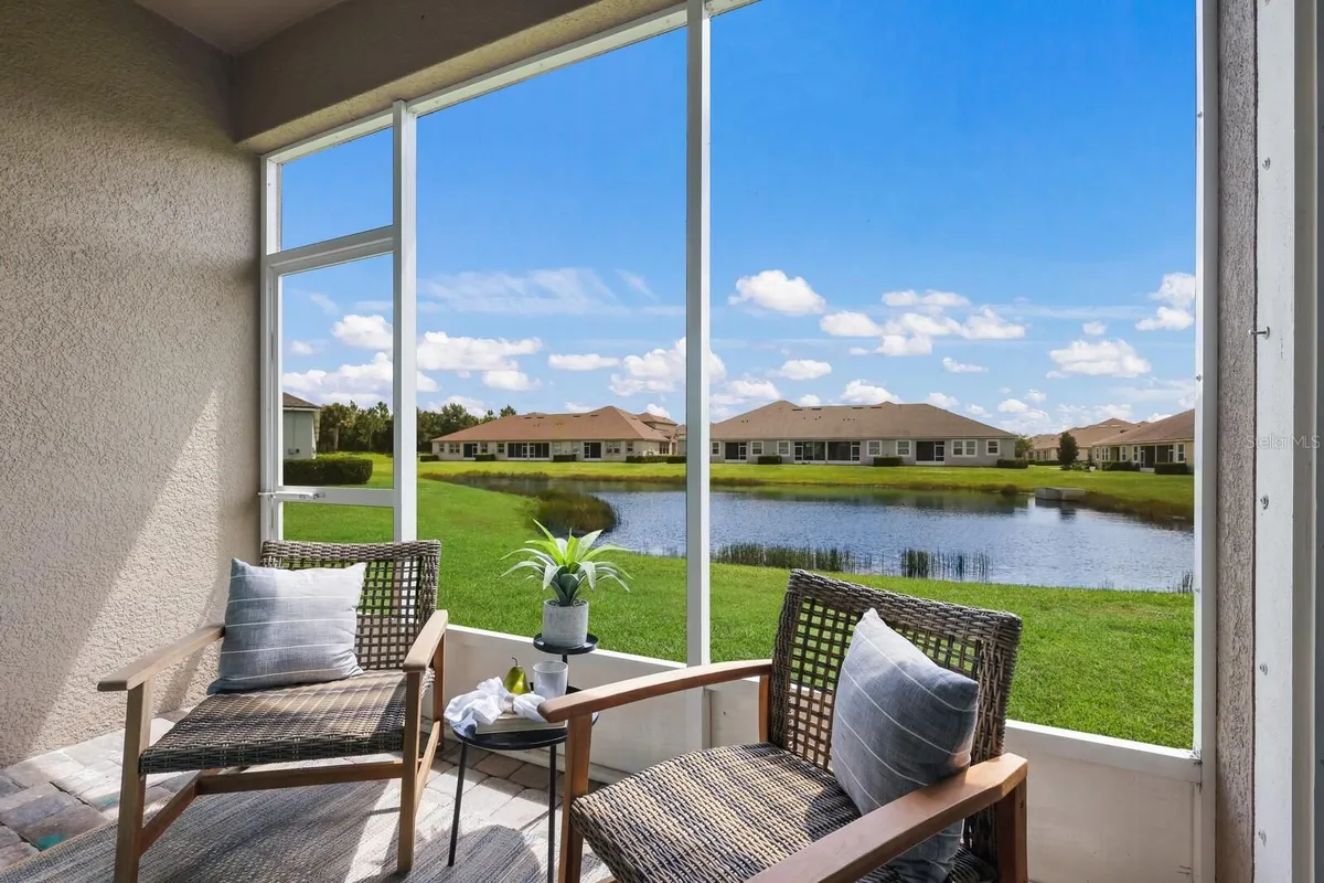 Property Slideshow image 1 of 41 | 5237 blossom cv, Lakewood Ranch, FL, 34211