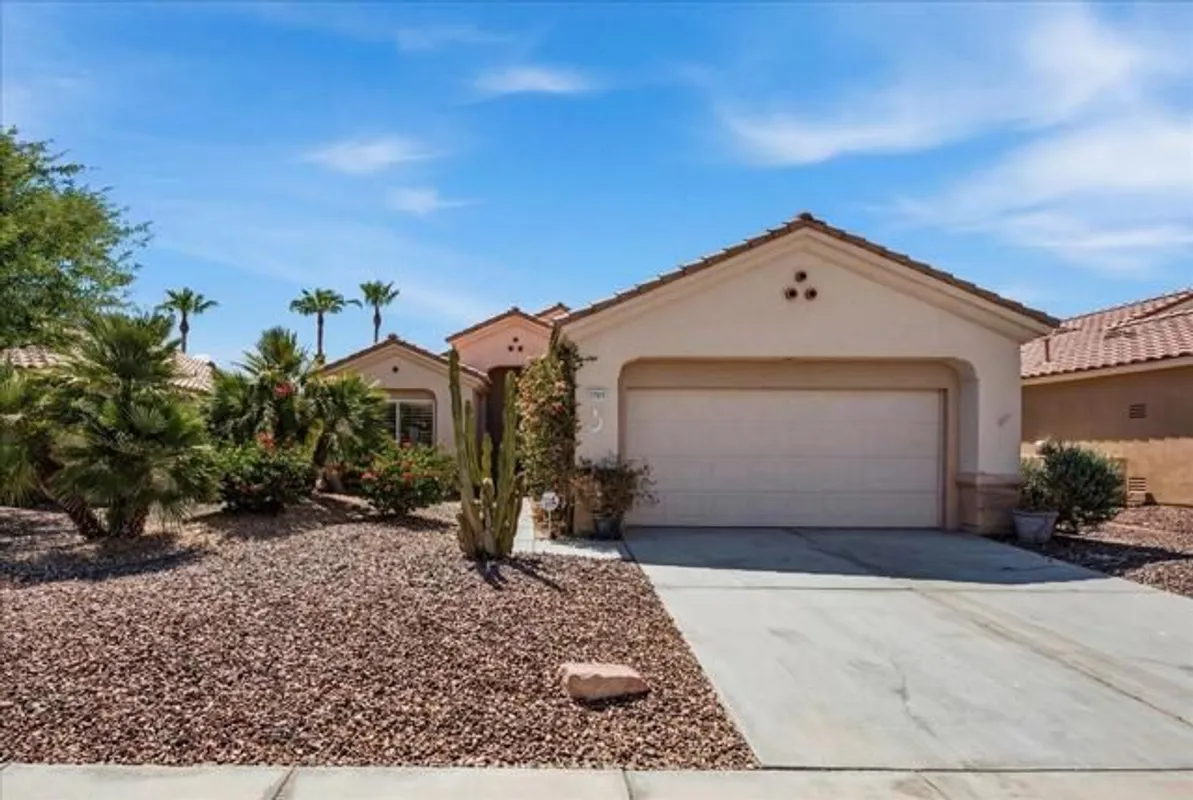 Property Slideshow image 1 of 20 | 37657 medjool ave, Palm Desert, CA, 92211